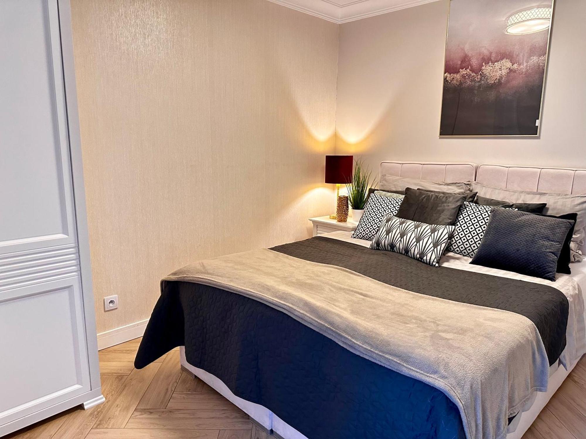 Apartamenty Kielce- Apartament Saphire Przy Zalew Kielecki, Faktura, Parking, Centrum Kültér fotó