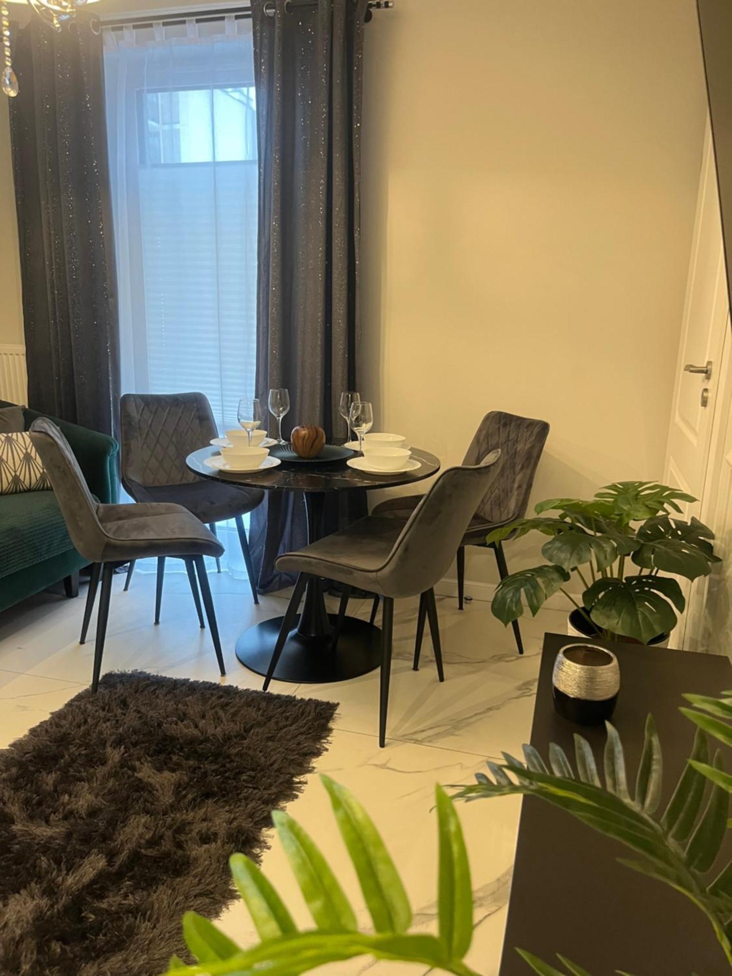 Apartamenty Kielce- Apartament Saphire Przy Zalew Kielecki, Faktura, Parking, Centrum Kültér fotó