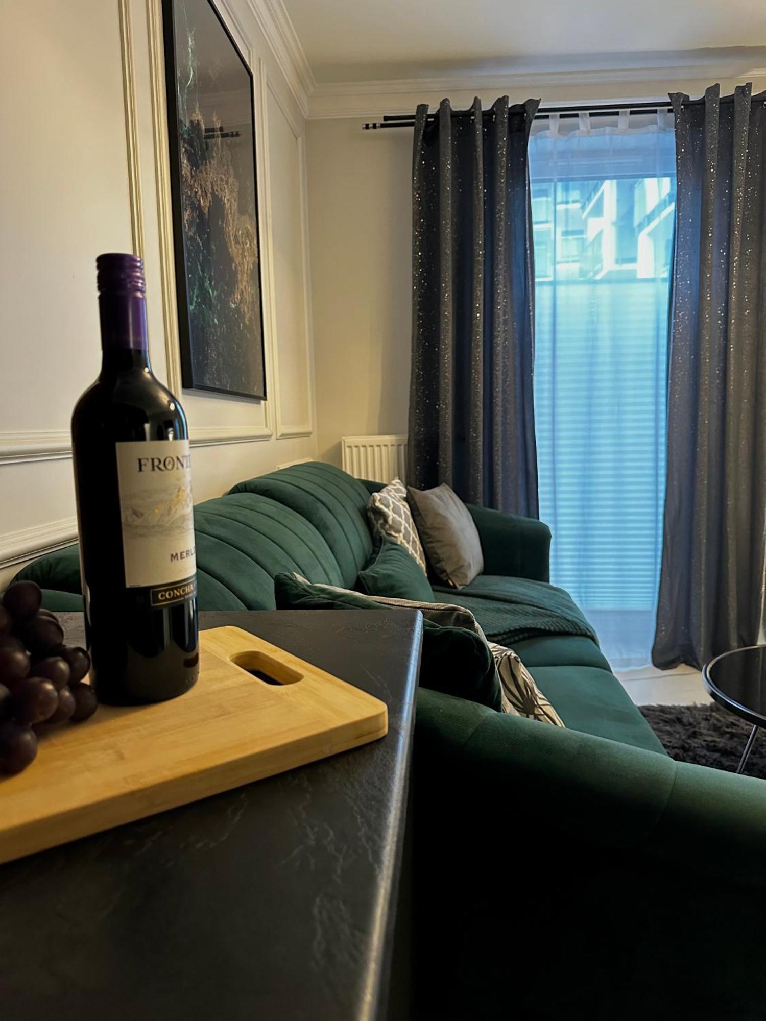 Apartamenty Kielce- Apartament Saphire Przy Zalew Kielecki, Faktura, Parking, Centrum Kültér fotó